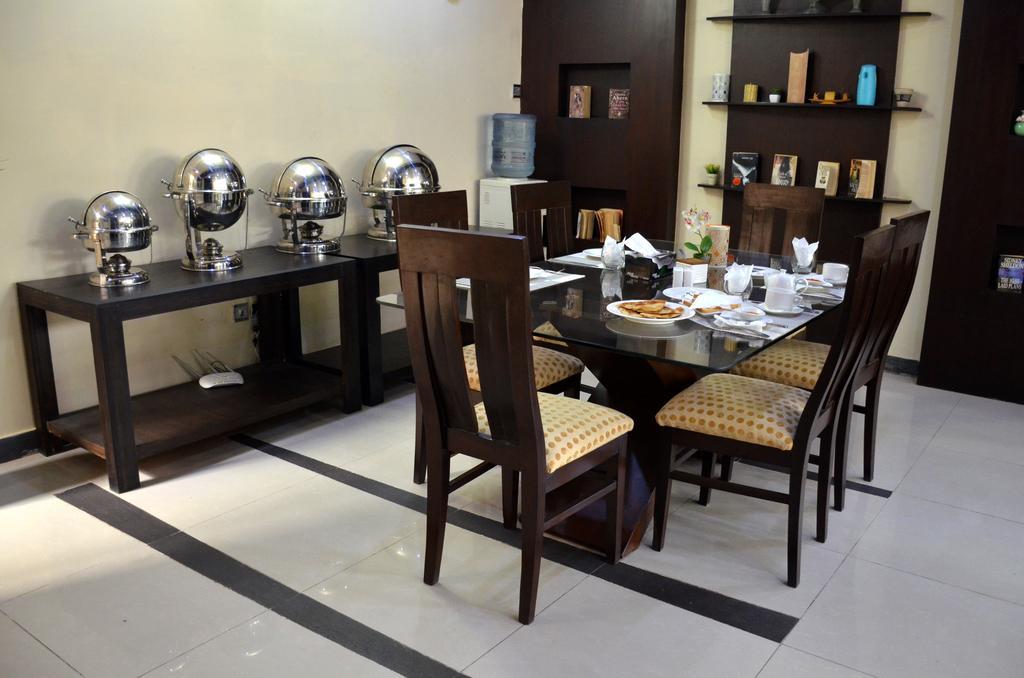 Gofas Lodge Islamabad Buitenkant foto