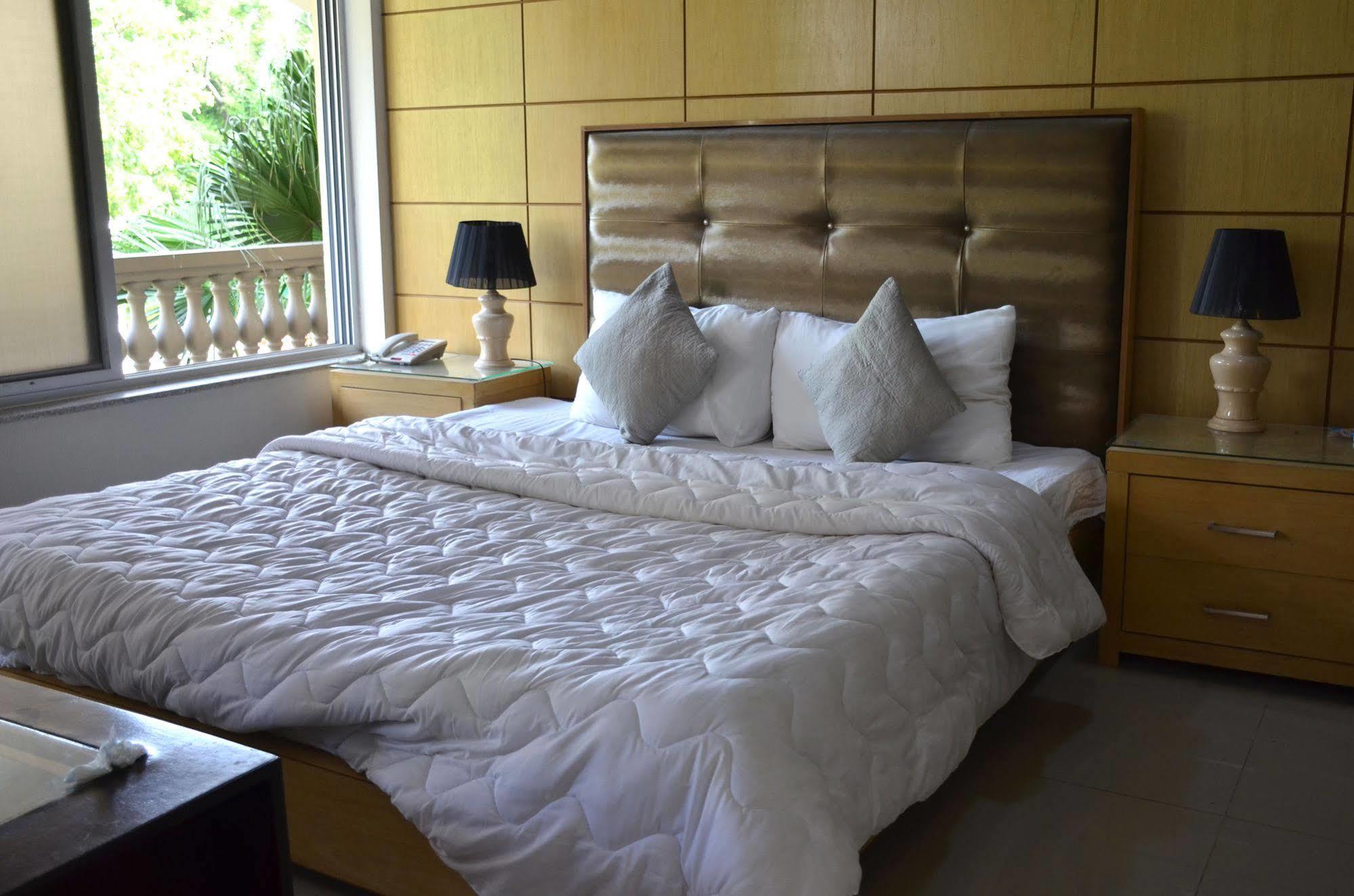 Gofas Lodge Islamabad Buitenkant foto